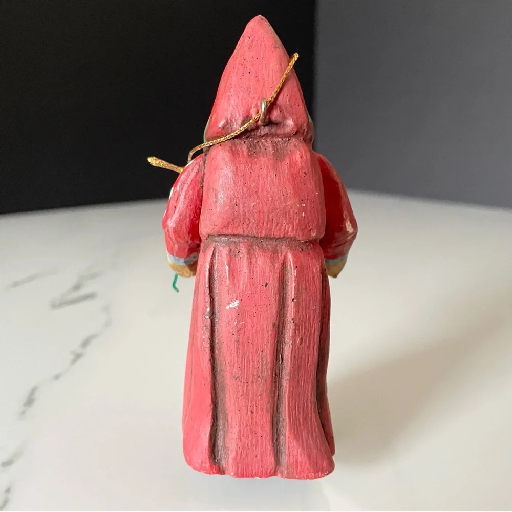House Of Hatten santa holding